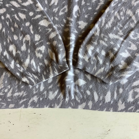 Ann Taylor gray white 100% Cotton lightweight Crew neck sweater XL - Picture 4 of 7